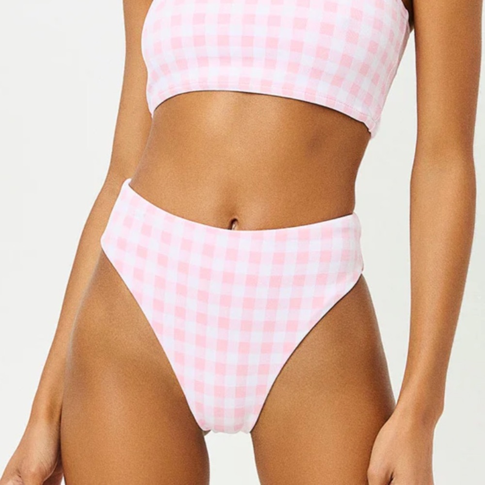 EUC Frankie’s Bikinis Jenna bikini bottom in Pink Picnic Gingham - L